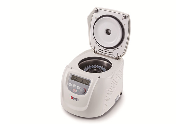 میکرو سانتریفیوژ D3024
