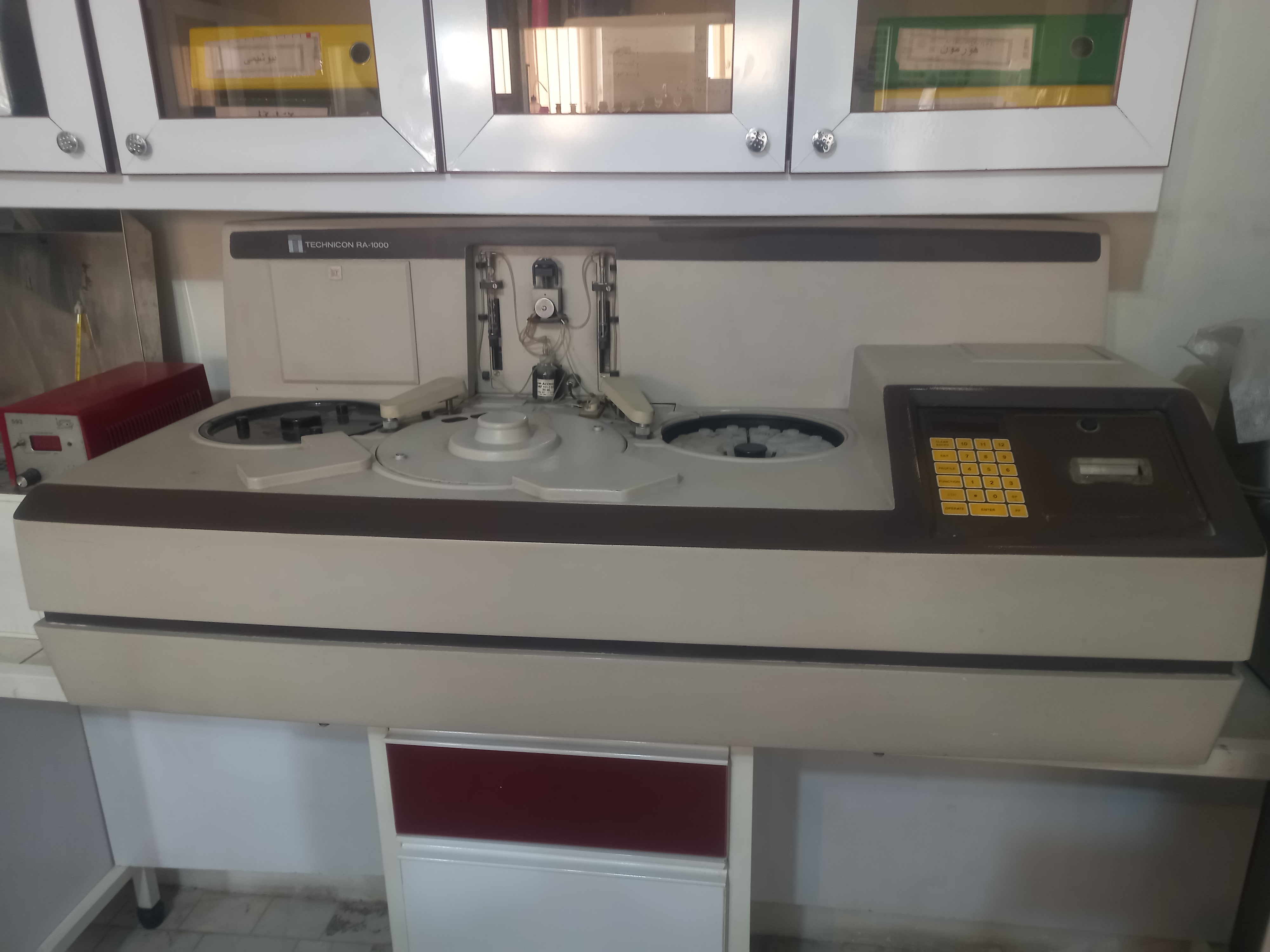 اتوانالایزر RA1000